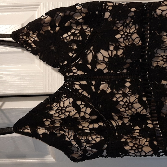 Junior med forever 21 dress - Picture 3 of 8